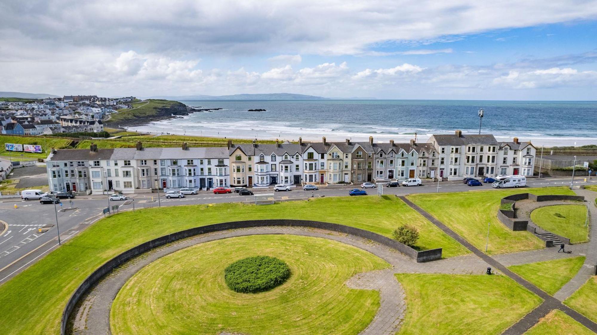 Ferienwohnung 5 Dunluce Park - Portrush By The Sea Exterior foto